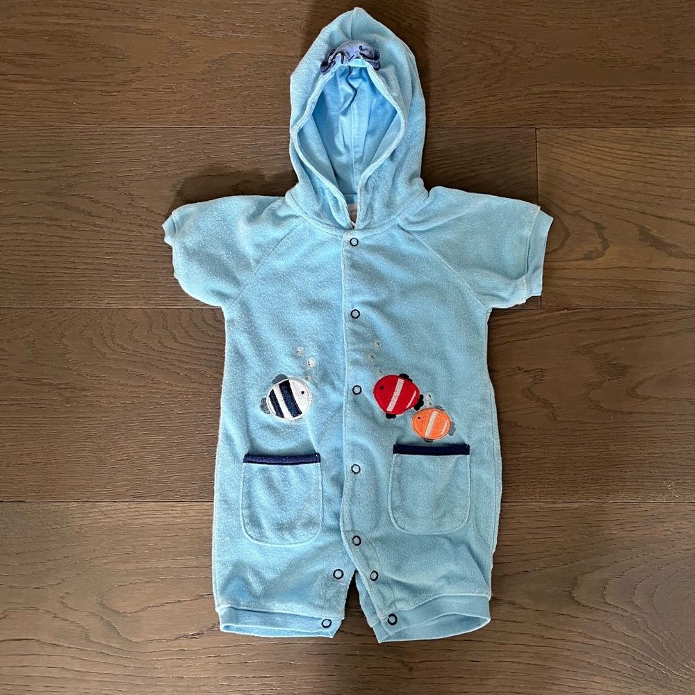 Baby boy hooded swim cover 3-6M NWT